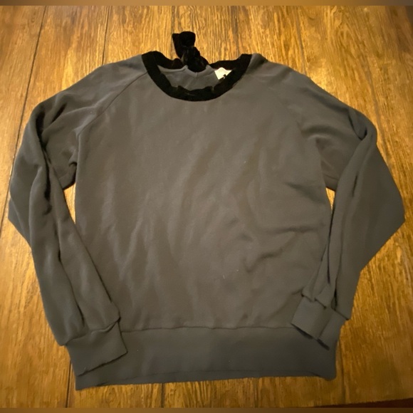 Nation Black Sweater With Velvet Tie Around The Neck Size Small NYE Holiday B5 - Picture 1 of 3